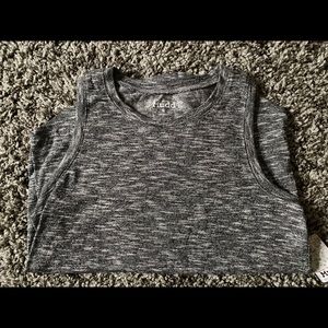 grey tank top!